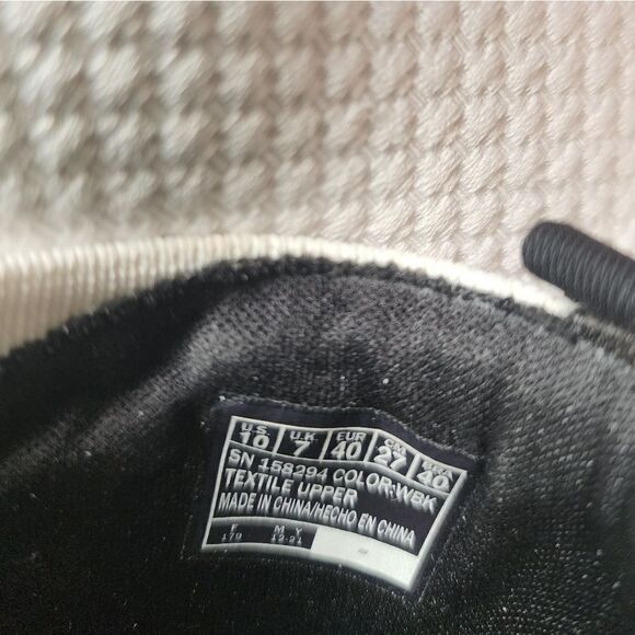 Skechers air cooled memory foam western print plats - Picture 11 of 12